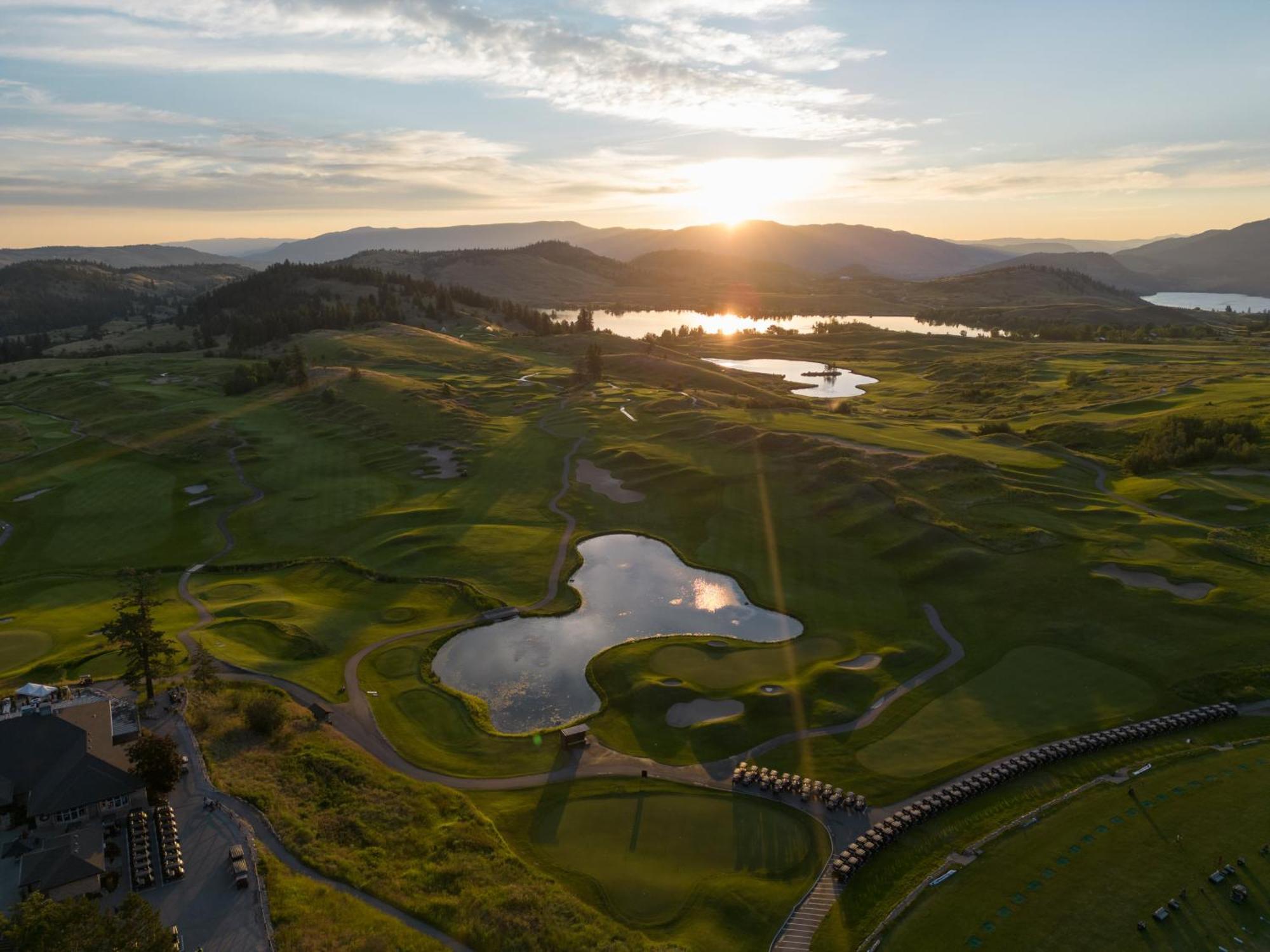 Predator Ridge Resort Vernon Exterior foto